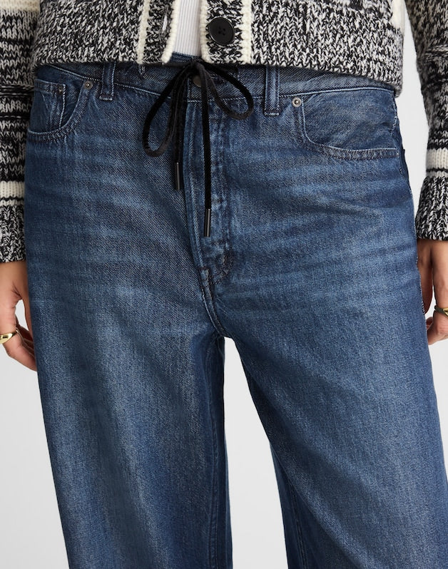 Low-Slung Baggy Jeans in Airy Denim ALLENHAM WASH