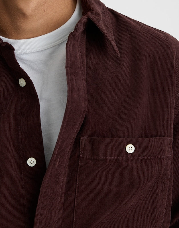 Button-Up Shirt in Fine-Wale Corduroy CHOCOLATE RAISIN