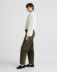 The Darted Barrel-Leg Utility Pant in Corduroy MIDNIGHT OLIVE