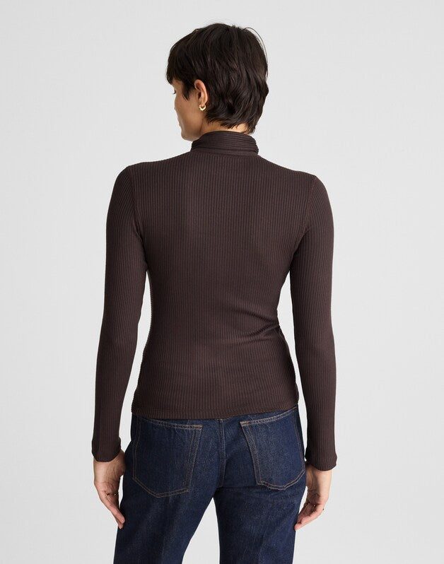 Ribbed Turtleneck Long-Sleeve Tee MOLASSES