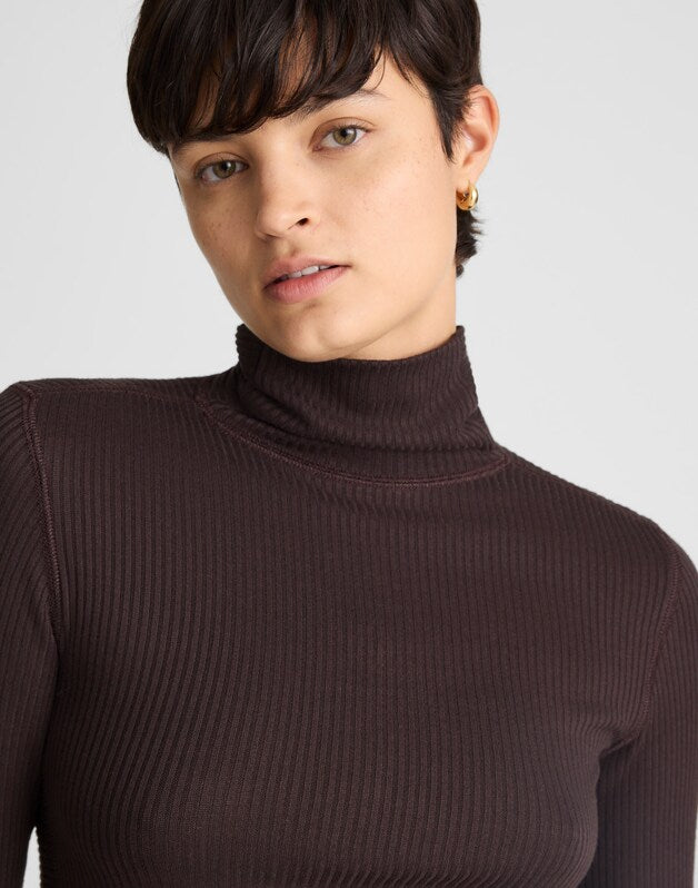 Ribbed Turtleneck Long-Sleeve Tee MOLASSES