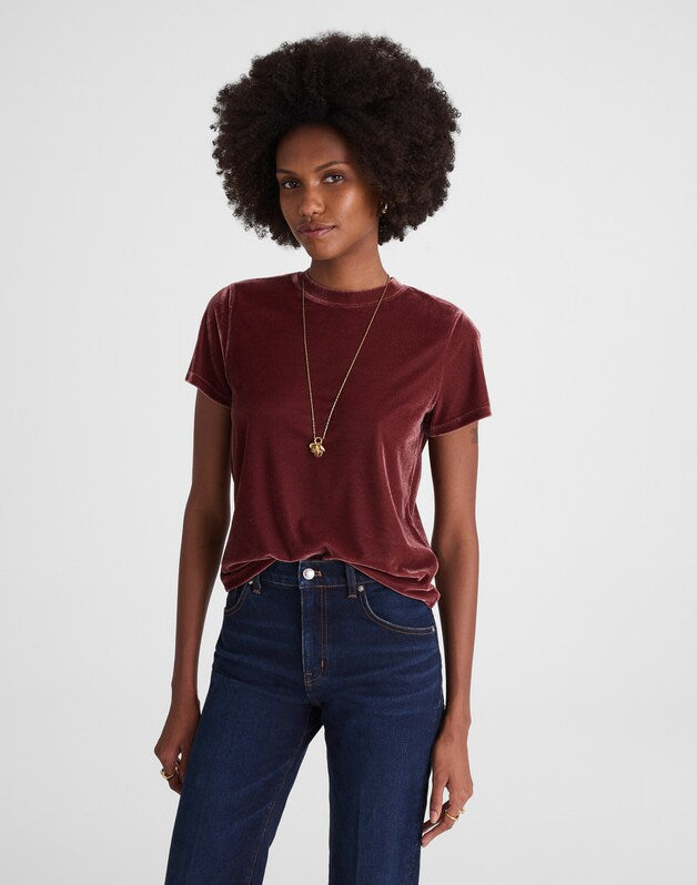 The Relaxed Tee in Velvet SPICY RAISIN