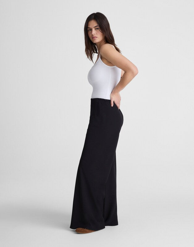 Pull-On Pants in Crepe JET BLACK