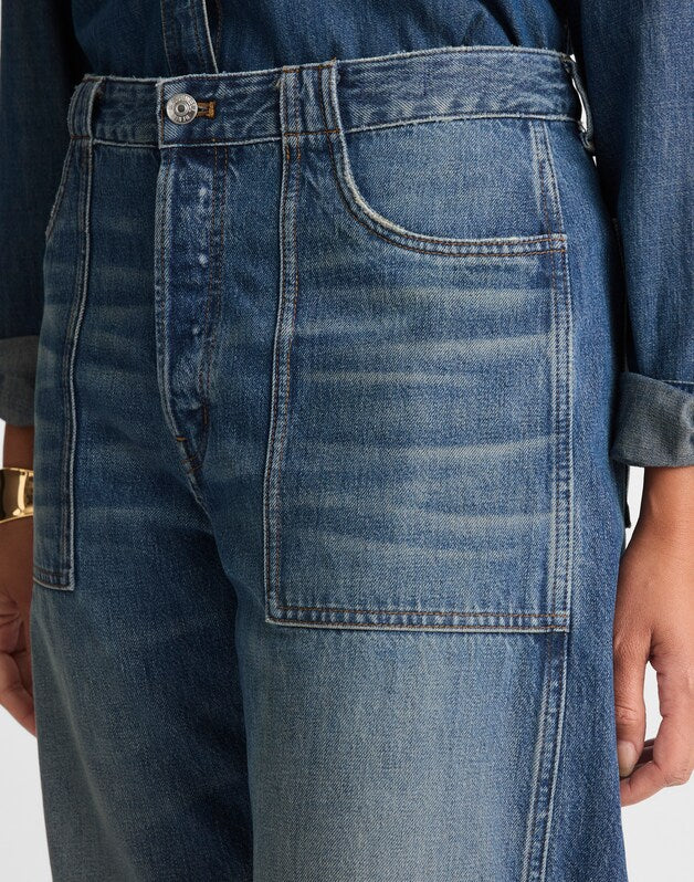 The Curvy Darted Utility Barrel-Leg Jean IRMO WASH