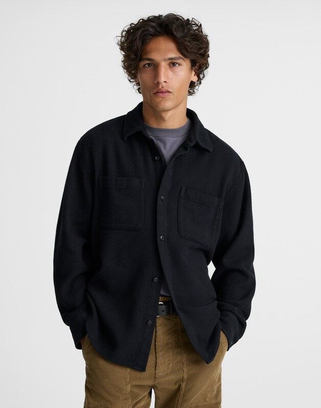 Button-Up Shirt in Midweight Flannel JET BLACK
