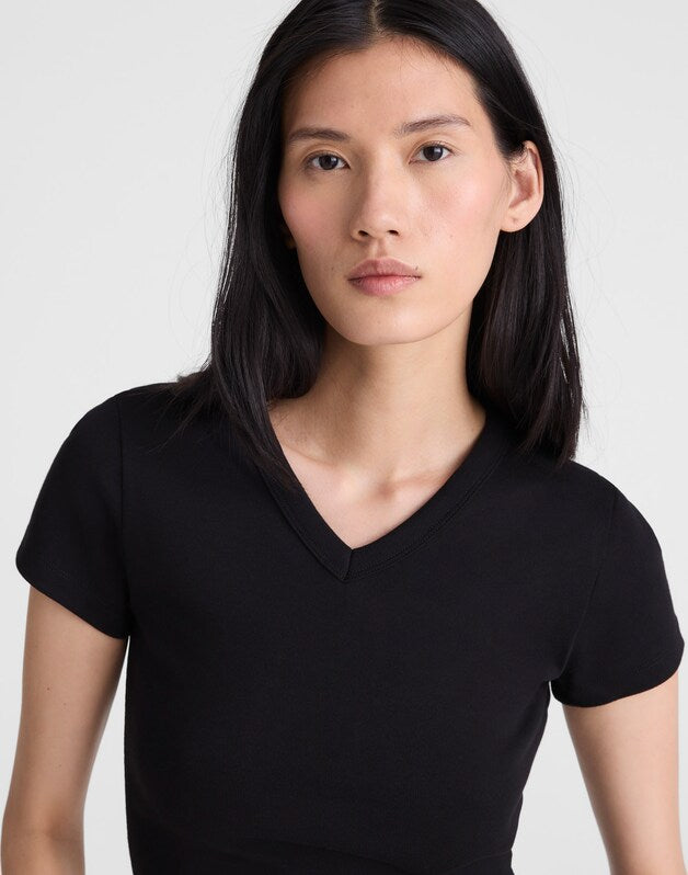 The '90s V-Neck Baby Tee in Compact Cotton JET BLACK
