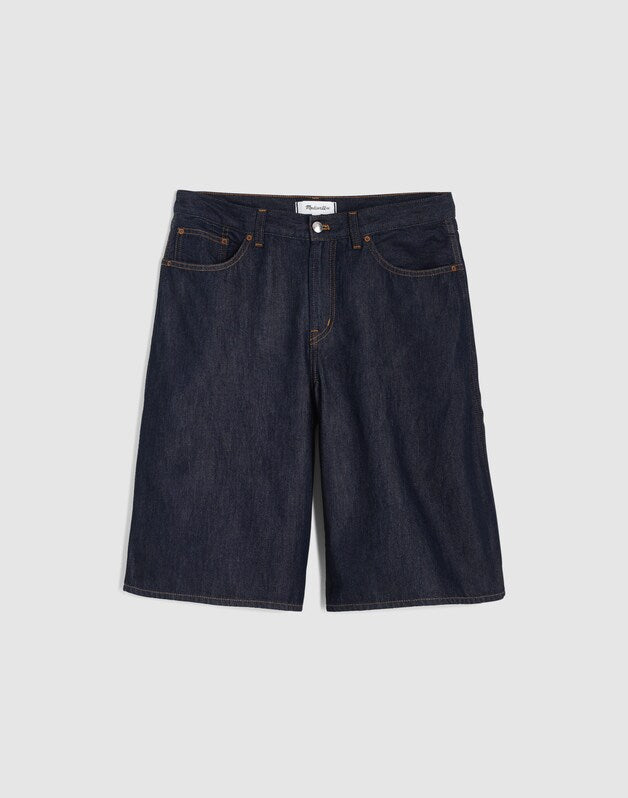 The V-Waist Bermuda Short in Airy Denim RINSE WASH
