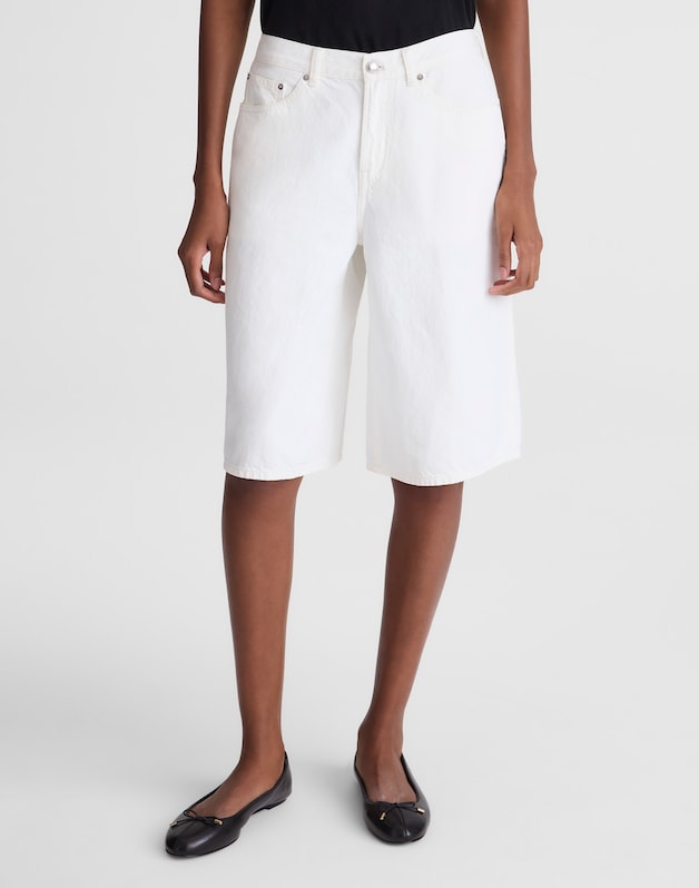 The V-Waist Bermuda Short TILE WHITE