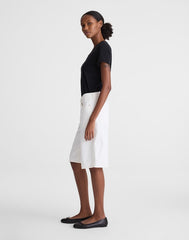 The V-Waist Bermuda Short TILE WHITE