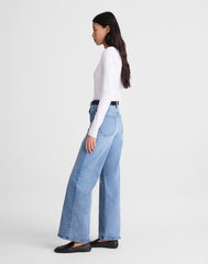 The Short Wide-Leg Jean in Super Stretch Denim COASTAL BLUE WASH