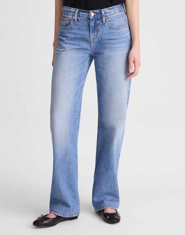 The Short Low-Rise Loose Jean in Midvale Wash MIDVALE WASH