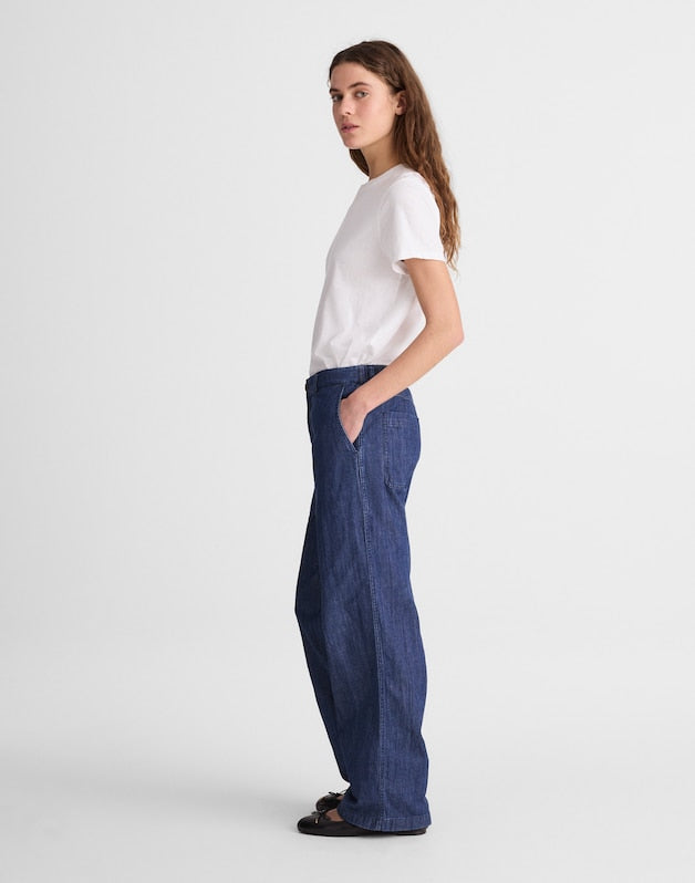 The Zoe Relaxed Straight Denim Pant LIGHT RINSE