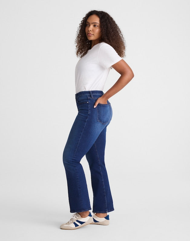 The Short Curvy Flare Crop Jean in Super Stretch Denim OSGOODE WASH