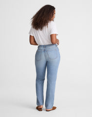The Curvy Dean Easy Straight Jean in Airy Denim FADED HORIZON WASH