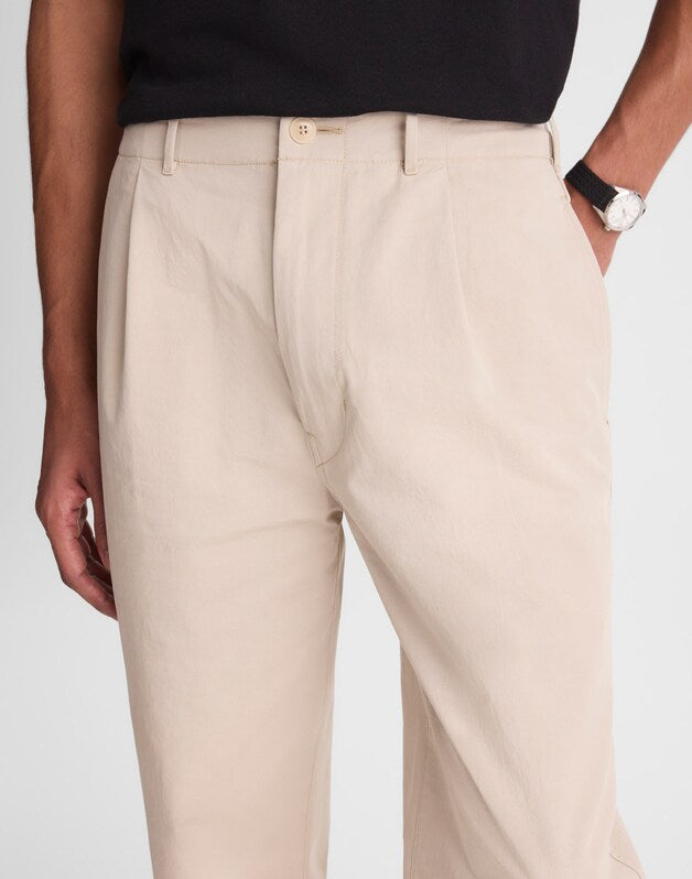 Pleated Chino Pants in Uniform Twill TOASTED CASHEW