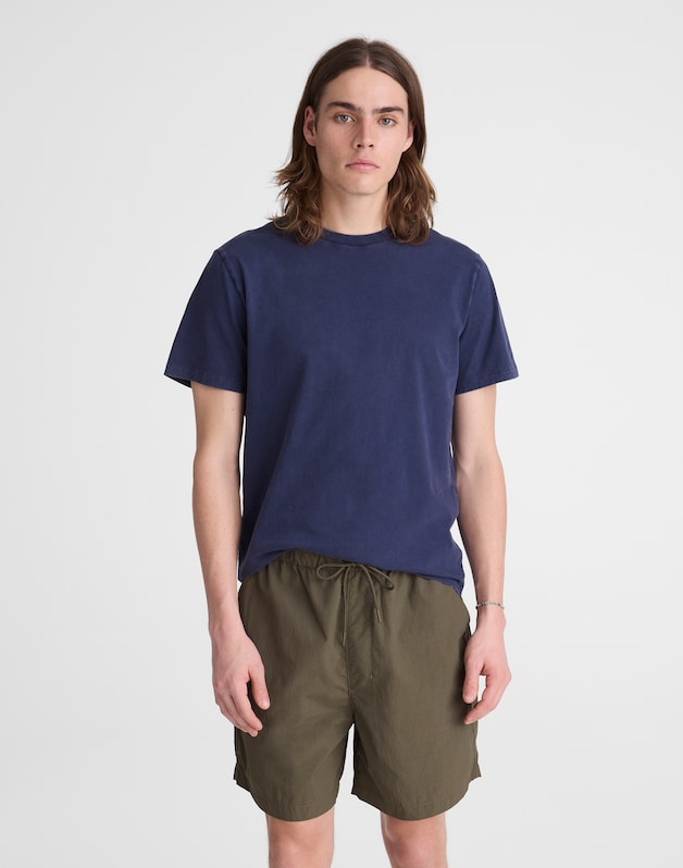 Pull-On Short in Nylon CAPERS