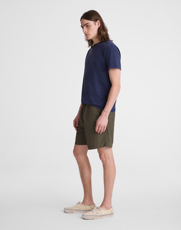 Pull-On Short in Nylon CAPERS