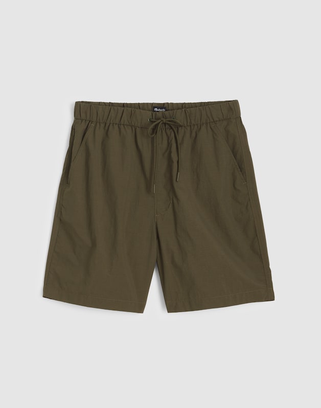 Pull-On Short in Nylon CAPERS