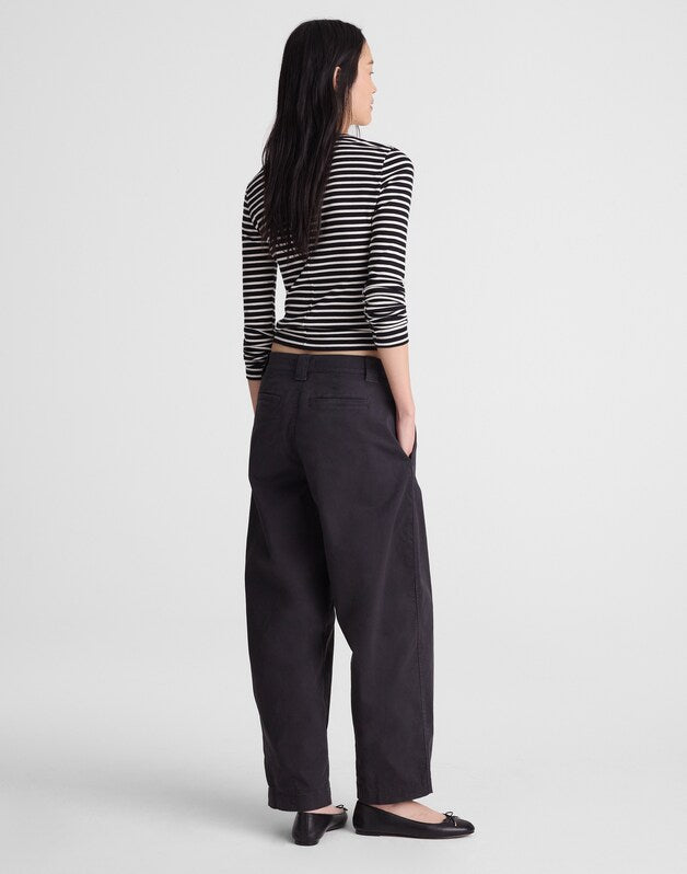 The Barrel-Leg Chino Pant PEPPER