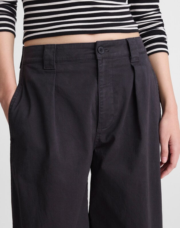 The Barrel-Leg Chino Pant PEPPER
