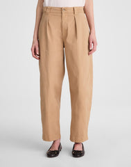 The Short Barrel-Leg Chino Pant FAWN