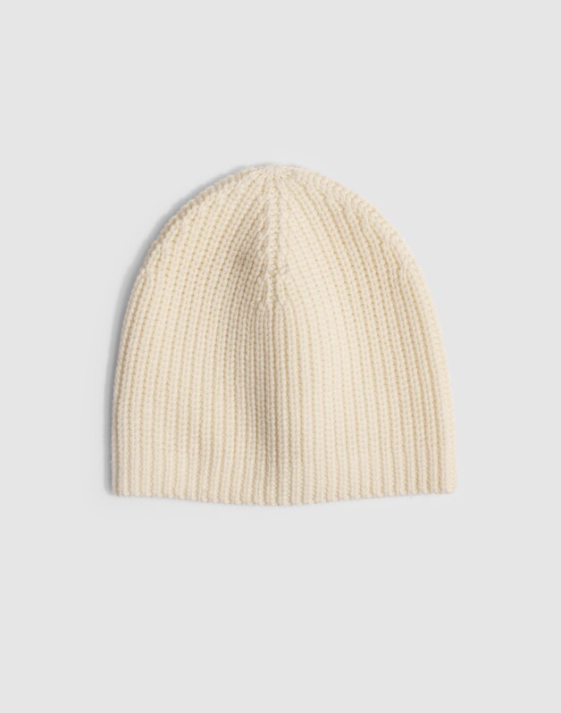 Semifitted Beanie in Wool Blend SOFT IVORY