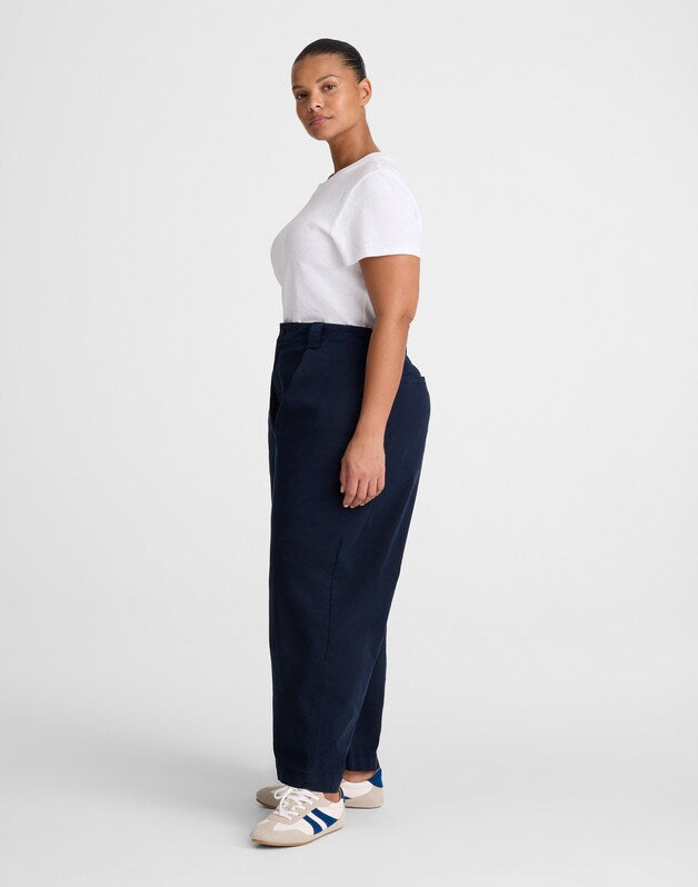 The Plus Barrel-Leg Chino Pant CLASSIC NAVY