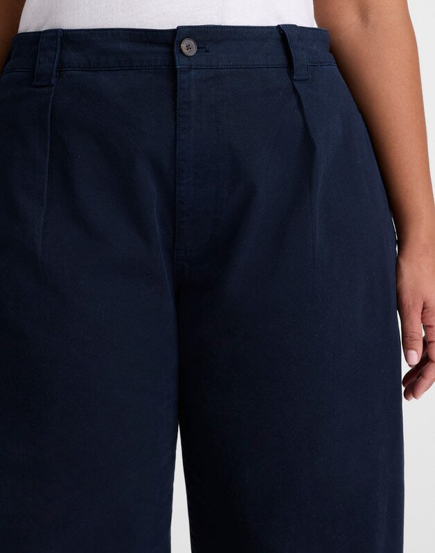 The Plus Barrel-Leg Chino Pant CLASSIC NAVY
