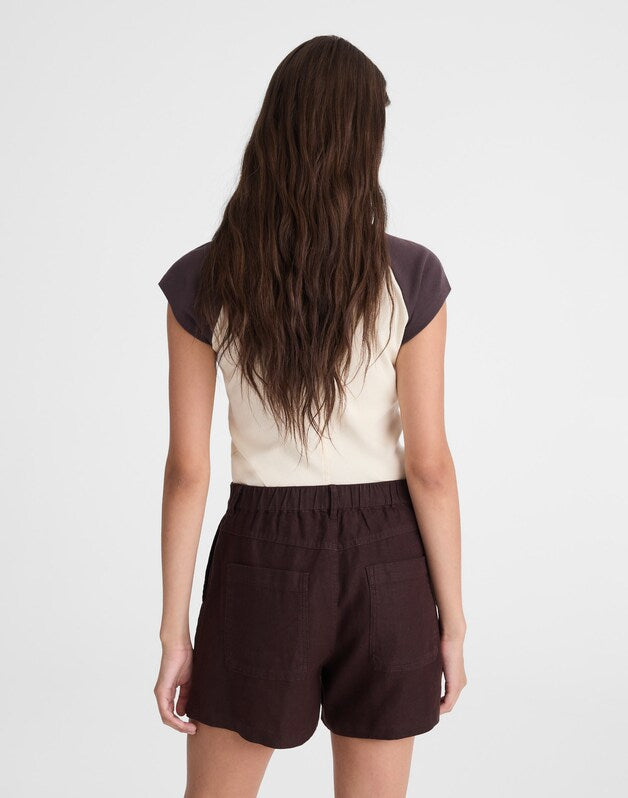 The Zoe Short in 100% Linen COCOA