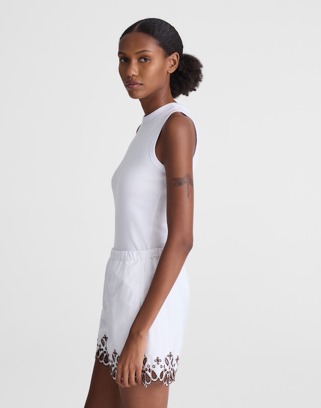 Embroidered Pull-On Shorts in Poplin WHITE