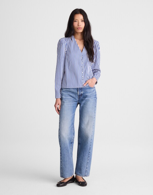 Stacked-Button V-Neck Shirt in Poplin FRENCH BLUE