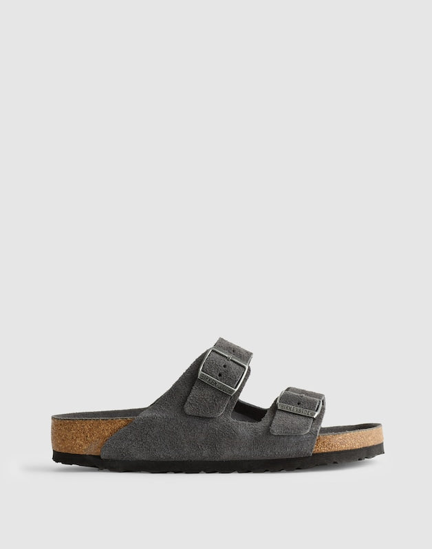 Birkenstock&reg; Arizona Sandal in Suede CHARCOAL