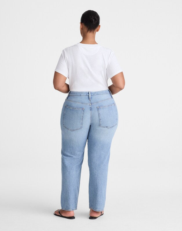 The Plus Curvy Dean Easy Straight Jean in Airy Denim FADED HORIZON WASH