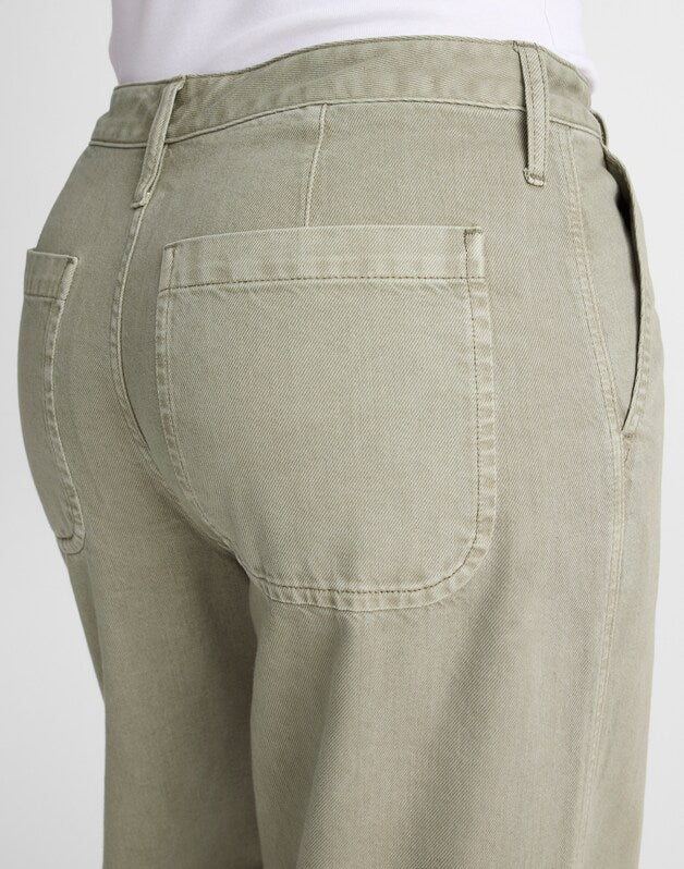 The Curvy Ultimate Wide-Leg Pant in Airy Denim SAGEBRUSH