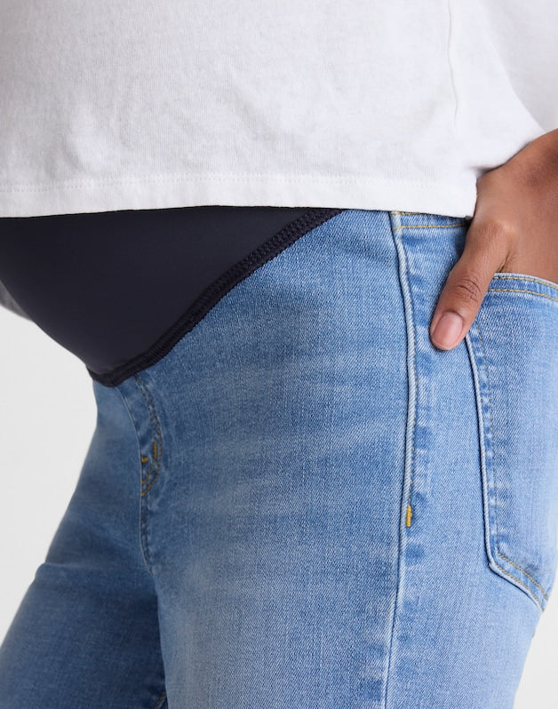 The Maternity Flare Crop Jean in Super Stretch Denim COASTAL BLUE WASH