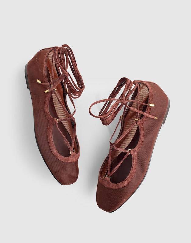 The Greta Lace-Up Ballet Flat in Mesh CHERRY WOOD