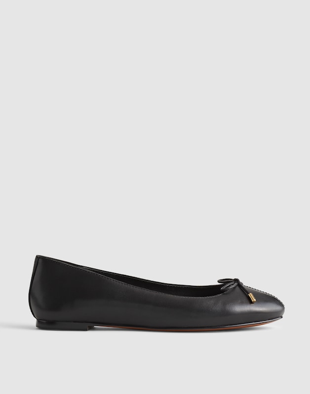 The Hester Flat TRUE BLACK