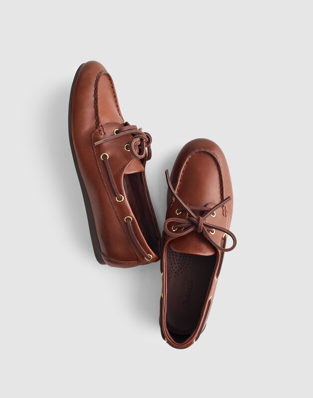The Jamie Boat Shoe in Leather CHERRY WOOD