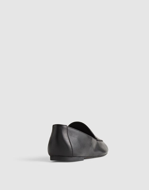 The Dolli Loafer in  Glove Leather TRUE BLACK