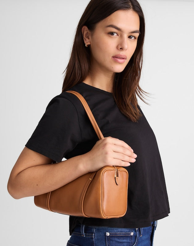 The Brioche Shoulder Bag in Leather WARM COFFEE
