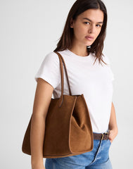 The Lexington Tote in Suede AGED COGNAC