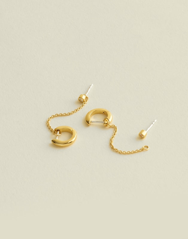 Demi-Fine Chain Huggie Hoop Earrings WHITE SAPPHIRE