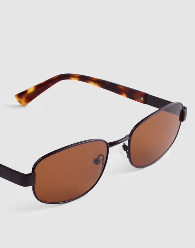 The Codi Rectangular Sunglasses DARK BROWN