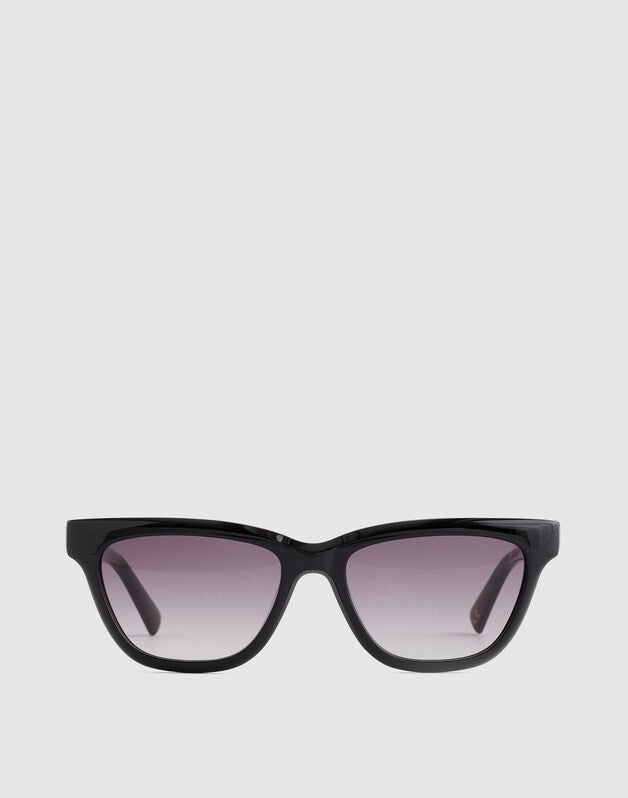 The Delia Angular Sunglasses TRUE BLACK