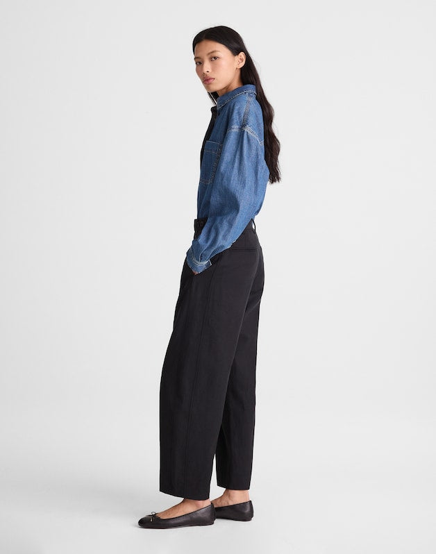 The Barrel-Leg Pant in Drapey Twill TRUE BLACK