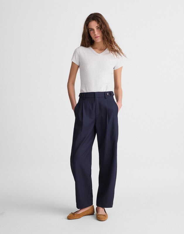 The Barrel-Leg Pant in Drapey Twill CLASSIC NAVY