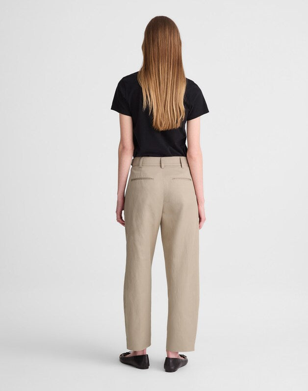 The Barrel-Leg Pant in Drapey Twill FAWN