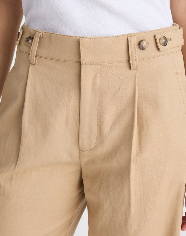 The Barrel-Leg Pant in Drapey Twill BRIGHT FAWN