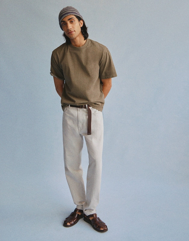 Relaxed Taper Jeans in Summerweight Denim ALUMINUM