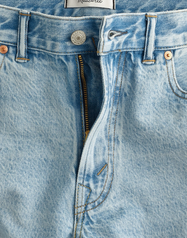 Relaxed Taper Jeans in Summerweight Denim IRWIN WASH